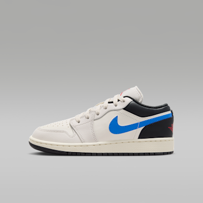 Air Jordan 1 Low Older Kids' Shoes. Nike CA